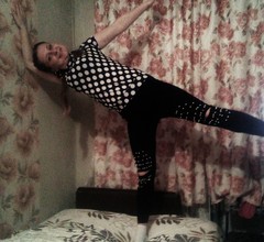  Юлька